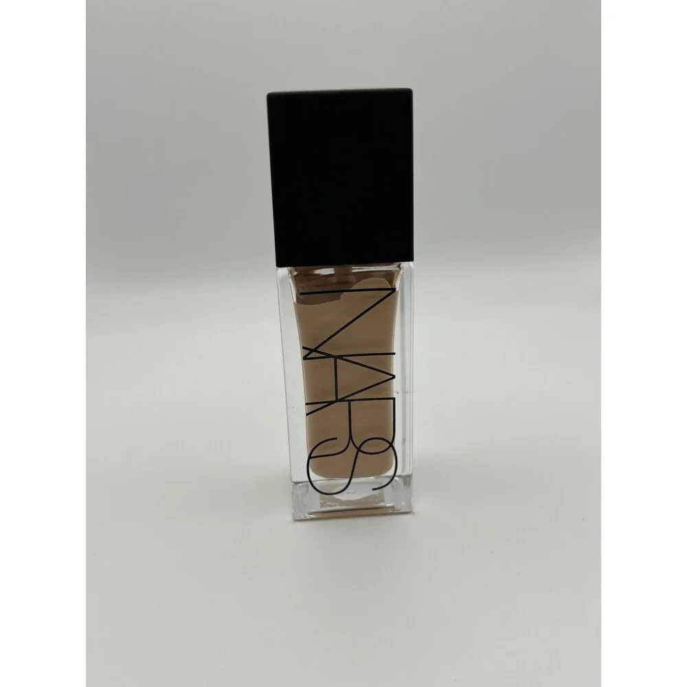 NARS Tinted Glow Booster - Light Kalvoya (Lightly Used & Sanitized)